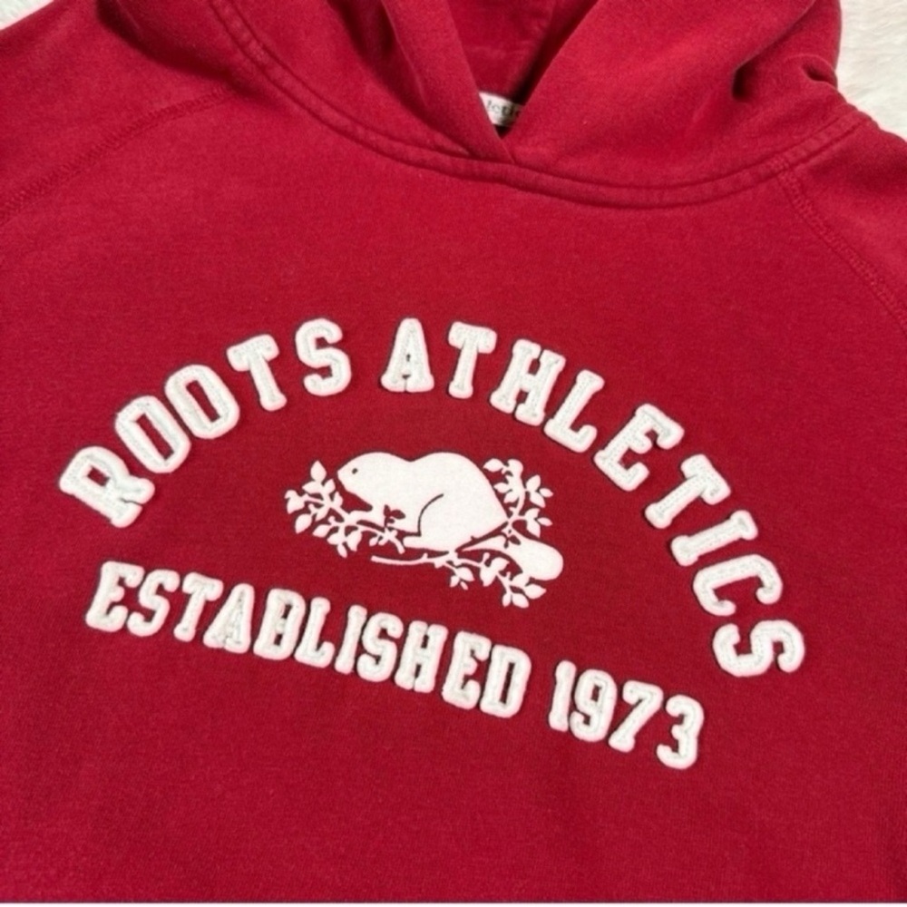 ROOTS Athletics Women Red Cotton Hoodie Sweater MEDIUM Casual Cabin Classic - Picture 2 of 6